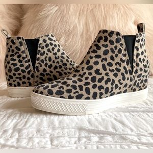 Fantastic Animal Print Casual Booties